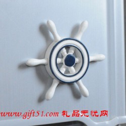 蓝白舵手造型冰箱贴