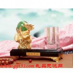 如日中天龙型笔筒摆件定制