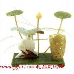 石雕鱼虾笔筒摆件定制