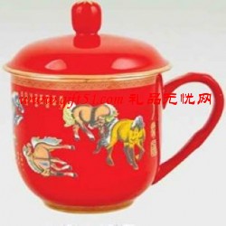 八骏图红瓷杯 带手柄老板杯定做